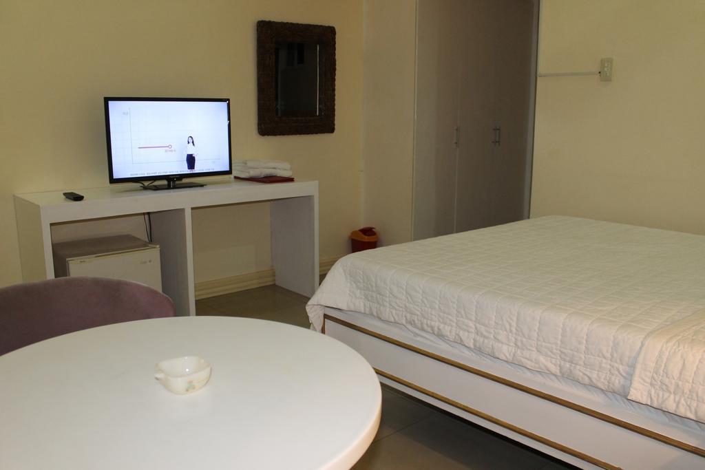 Prince Hotel Ángeles Chambre photo