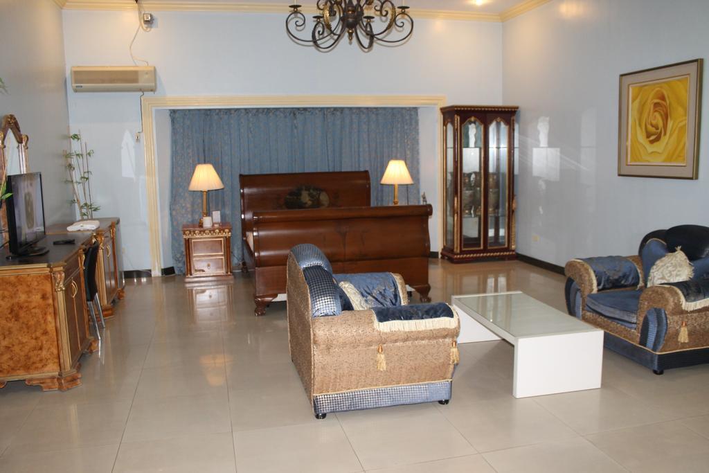Prince Hotel Ángeles Chambre photo