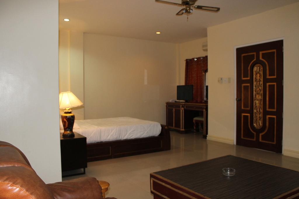 Prince Hotel Ángeles Chambre photo