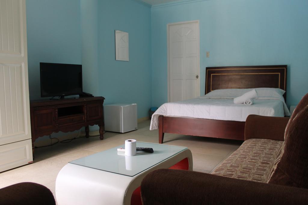 Prince Hotel Ángeles Chambre photo